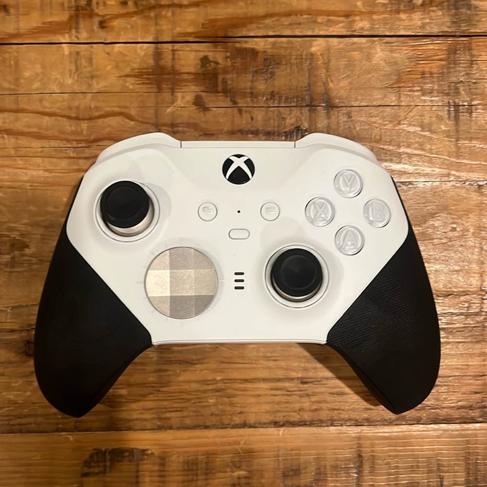 Xbox Elite Series 2 Core Wireless Controller - White/Black